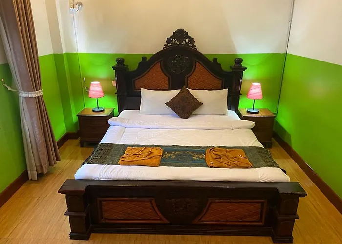 Aura Riverside Boutique Hotel