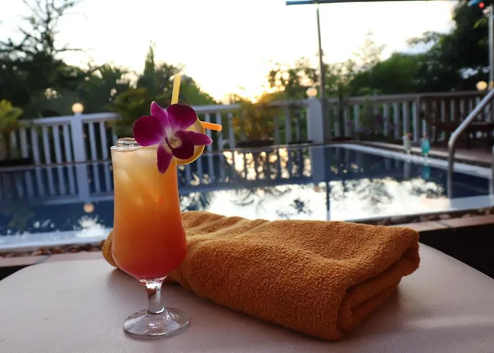 Aura Riverside Boutique Hotel 3*