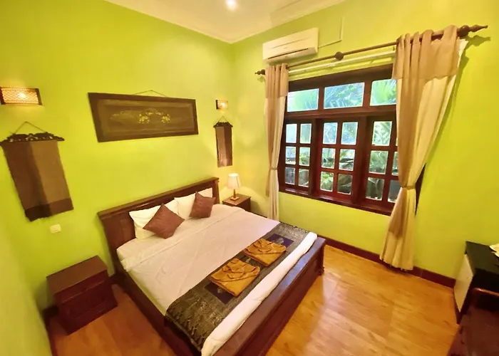 Aura Riverside Boutique 3*